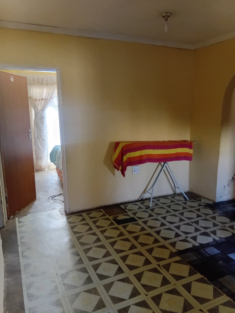 3 Bedroom Property for Sale in Phuthaditjhaba Free State
